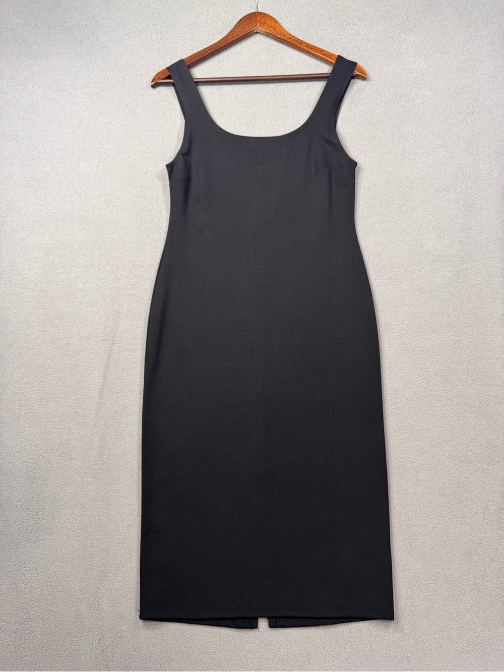 Classic Black Sleeveless Midi Dress